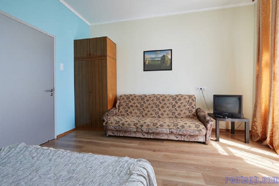 Двухкомнатная квартира в остановке от Невского пр-т Елизарова 93