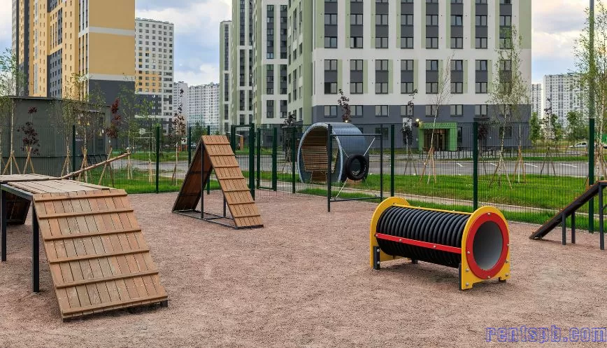 продам  трехкомнатную   квартиру