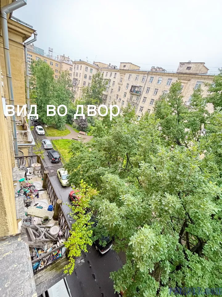 Продается комната  Бабушкина 42 к 2  у метро  Ломоносовская  /18.0 м²