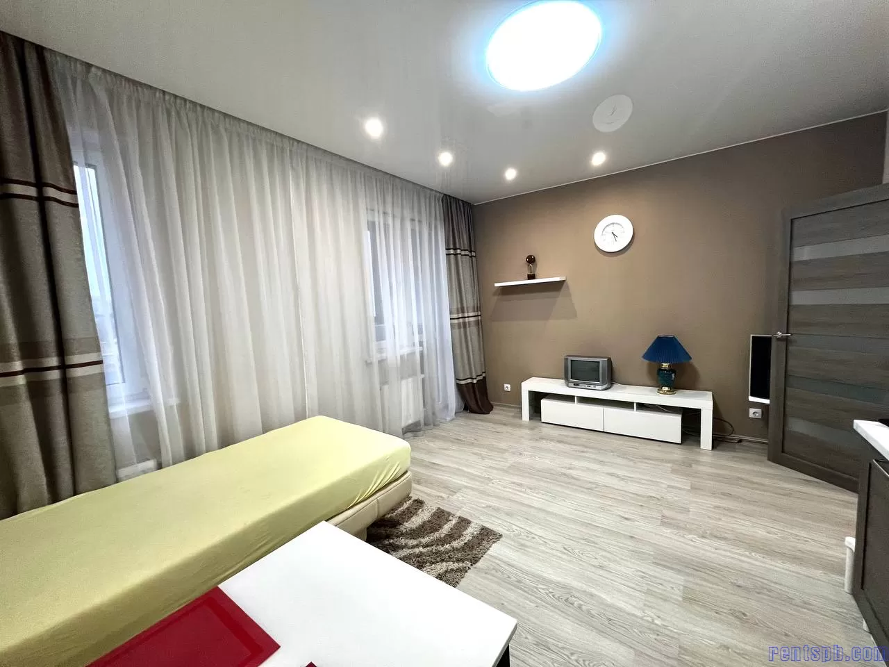 ул. Парашутная 36 корп. 1  ЖК"Комендантский квартал"