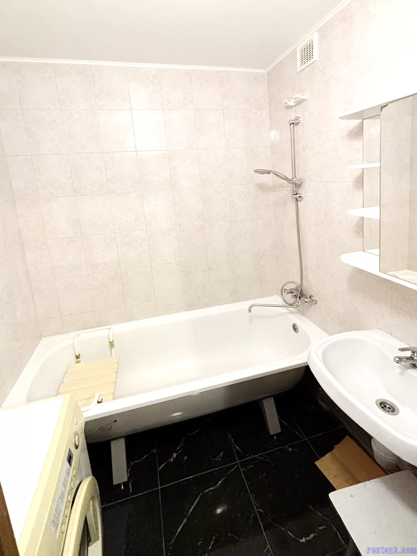 Авиаконструкторов 20 к 1