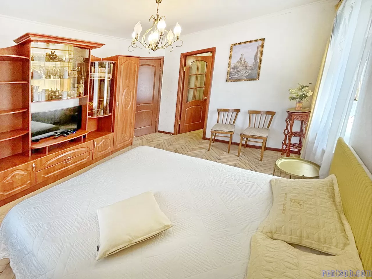 сдам квартиру у метро Елизаровская ул.  Ольминского 14  /Бабушкина