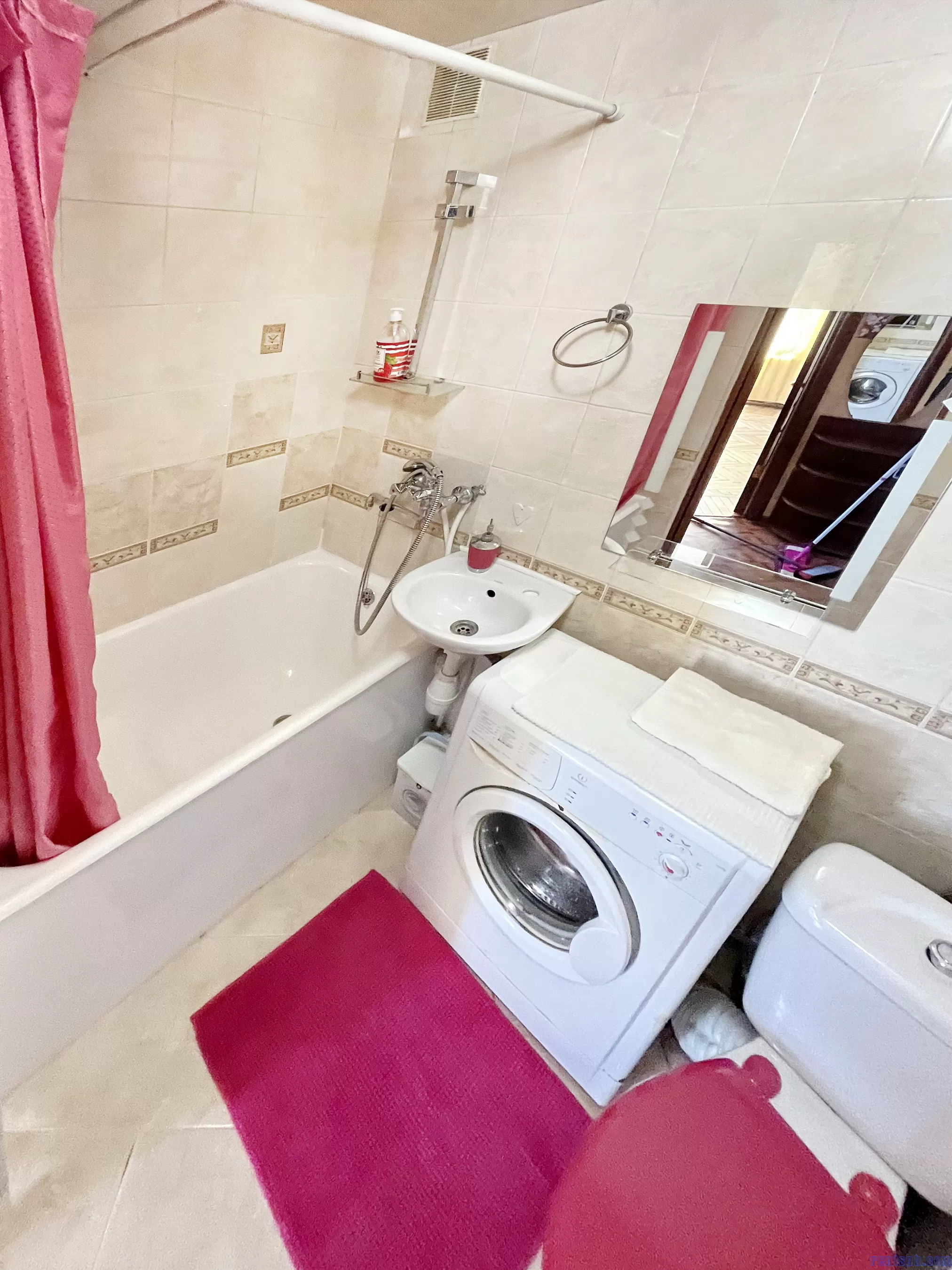 сдам квартиру у метро Елизаровская ул.  Ольминского 14  /Бабушкина